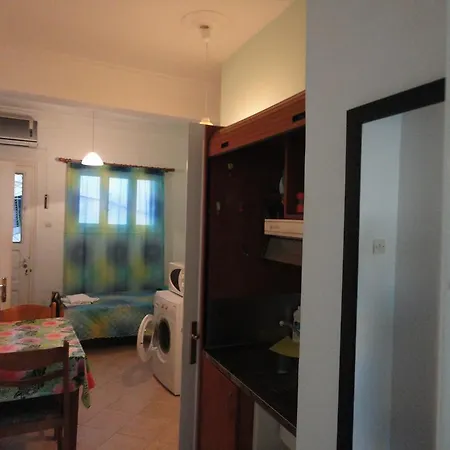 Apergis Apartamento *