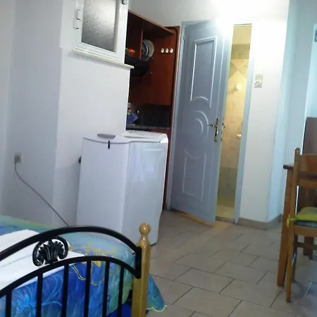 Apergis Apartment