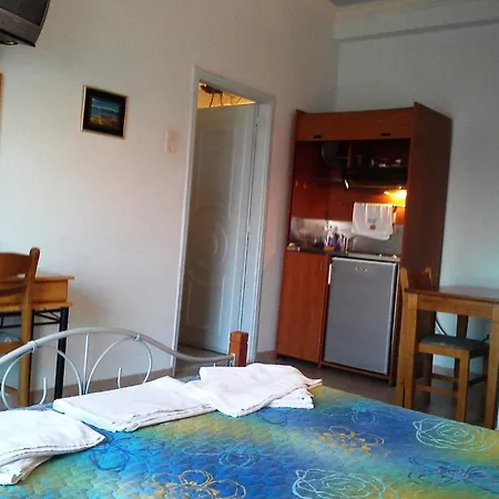 Apergis * Hermópolis