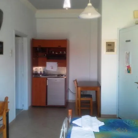 Apartamento Apergis Hermópolis
