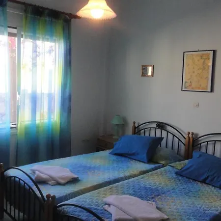Apergis Apartment