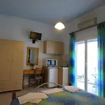 Apergis * Ermupoli
